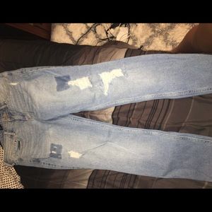Low rise skinny jeans